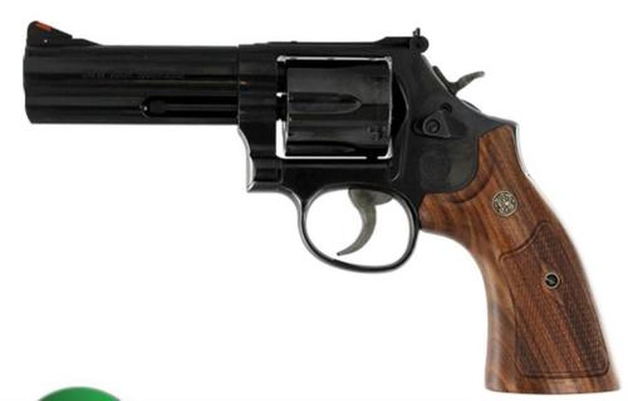 Smith & Wesson 586 Classic 357 Magnum/.38 S&W Special +P 4 Inch Smith & Wesson