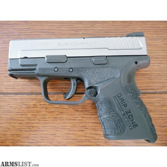 Springfield XD Mod.2 45ACP Sub-Compact Bi-tone Essentials Package with GripZone